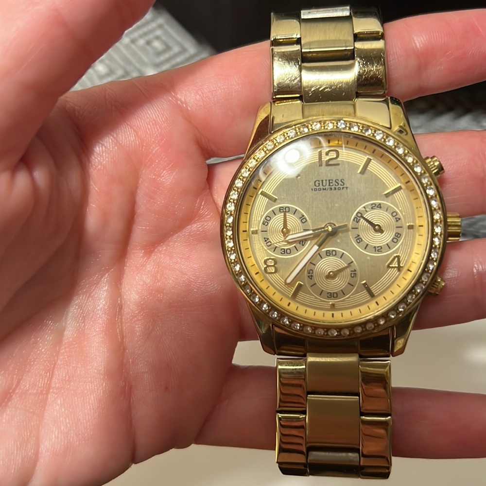 Woman Guess Whatch